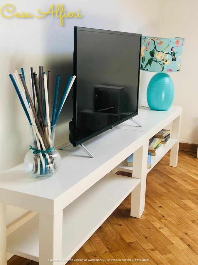 Casa Alfieri-Graziosa Mansarda In Centro A Livorno Apartment Екстериор снимка